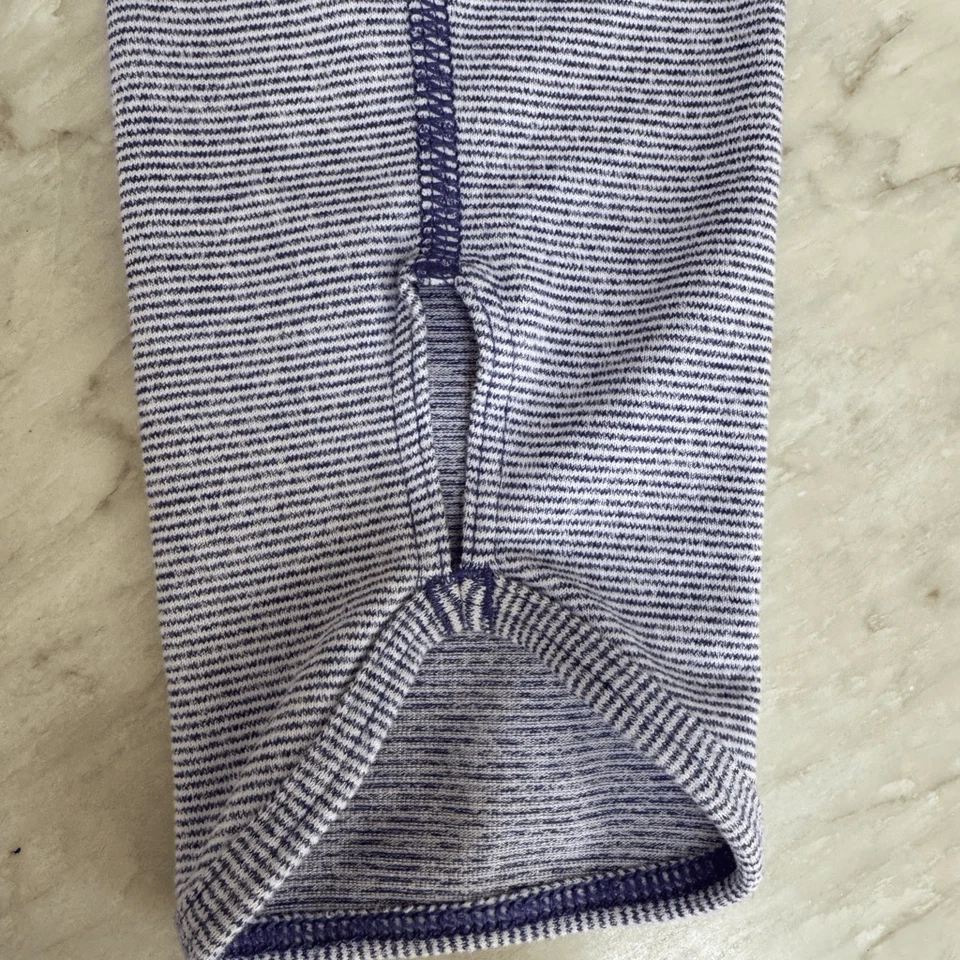 Lucy Tech Striped Ruched Top Womens Medium M Thumb Hole Pullover Crew Shirt - Image 4 of 4