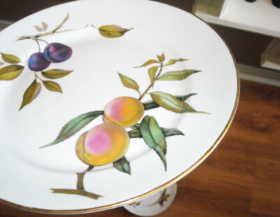 ROYAL WORCESTER 