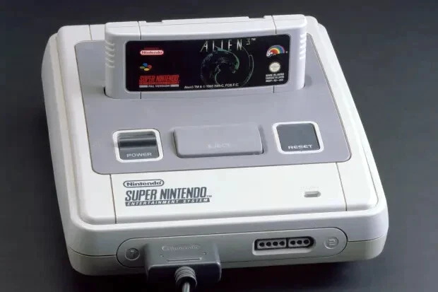 Super Nintendo SNES Originale Usata Console PAL con Caricatore - In Garanzia - Immagine 2 di 4