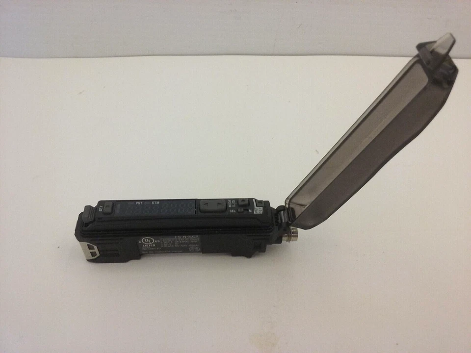 KEYENCE FS-N15CP DIGITAL FIBER OPTIC AMPLIFIER M8 PNP 12/24VDC 4 PIN NNB - Image 2 of 4