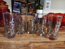 5 Dorthy Thorpe Platinum Scroll Tumblers 12 O...