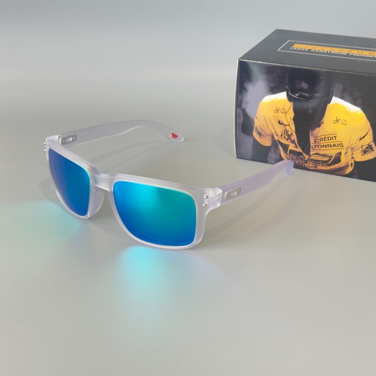 Oakley Holbrook OO9102 signature edition Sunglasses frosted frame