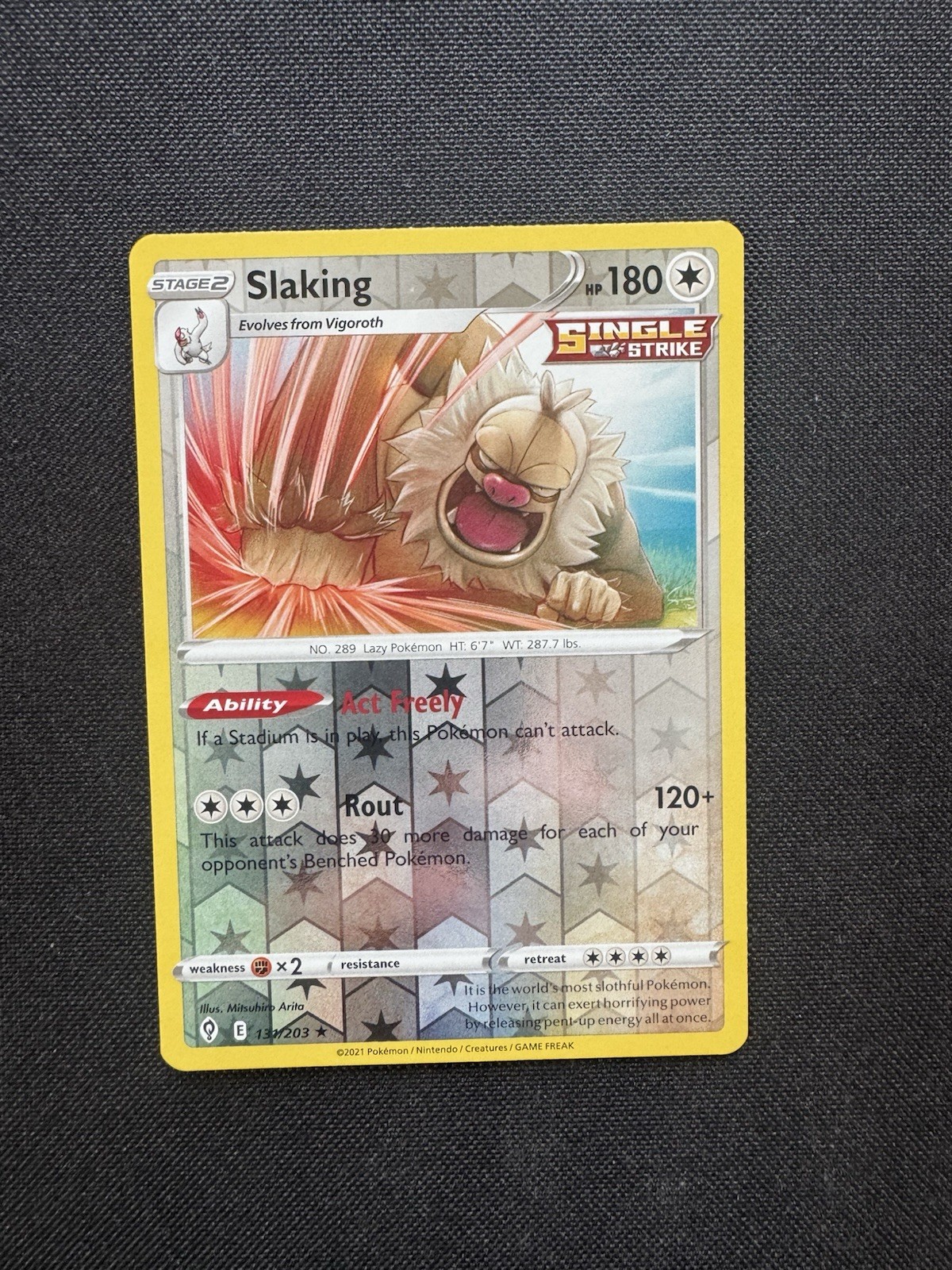 SLAKING 131/203- Reverse Holo Rare- EVOLVING SKIES- Pokemon TCG- NM