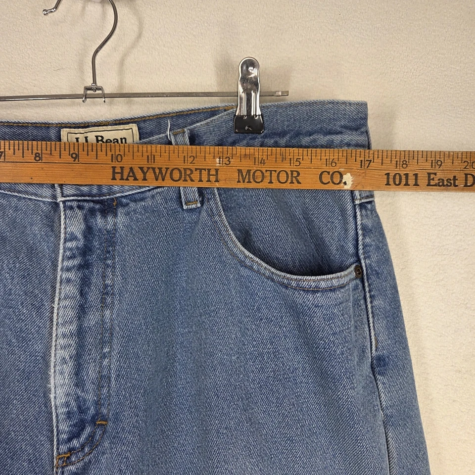 Vtg LL Bean Jeans Mens 35 x 32 Blue Denim Cotton Flannel Lined Pockets Y2k Work  - Image 3 of 4