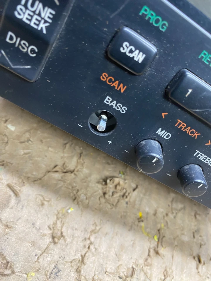 1992 年至 1996 年雷克萨斯 ES300 收音机调幅/调频气候控制面板原始设备制造商 V7251 DG — 第 3/4 张图片