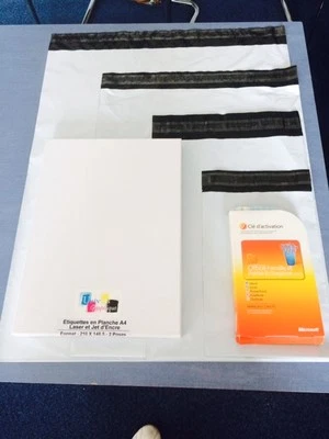 100 enveloppes d'expédition plastique blanche opaque format standard A5 A4 A3 + - Photo 1/4