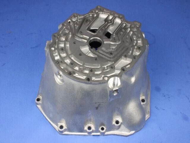 Оригинальный корпус преобразователя крутящего момента Mopar 2003-2006 Dodge Sprinter 2500 5117848AA - Изображение 2 из 4