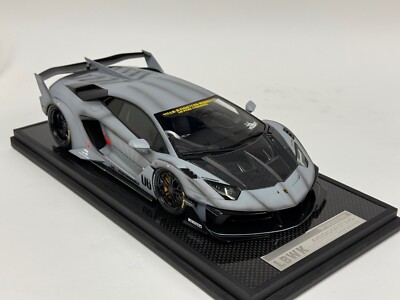 Miniature Lamborghini Aventador Liberty Walk 3.0 1/18 - T&P Gris Mat