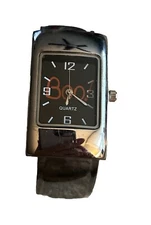 Women’s 7” Silvertone Cuff Bracelet Bangle “BOO” Watch New Battery 