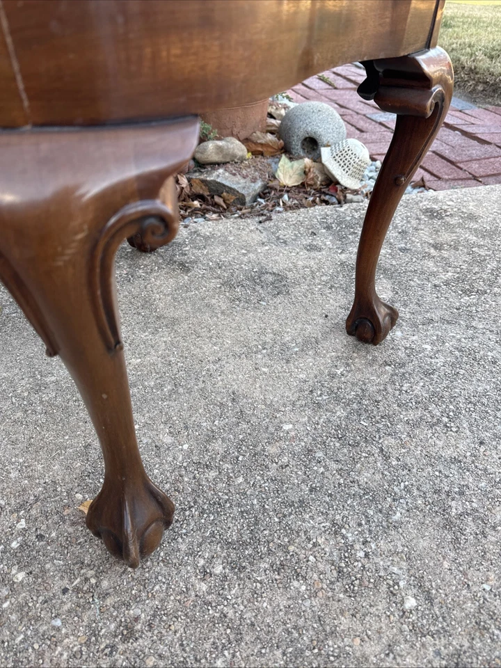 Silla Esquinera HANCOCK MOORE Acento Brazo Madera Foto 4 de 4