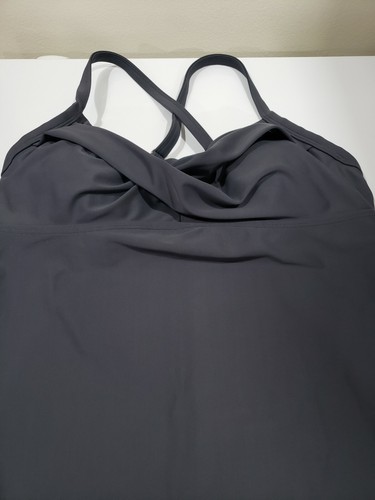 ATHLETA Twister Tankini Top Grey/ Aqua #964875. Size 36 B/ C Crossed Back - Picture 8 of 8