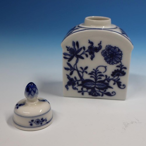 Meissen Crossed Swords - Blue Onion - Covered Lidded Tea Caddy - 3½ inches - Picture 4 of 5