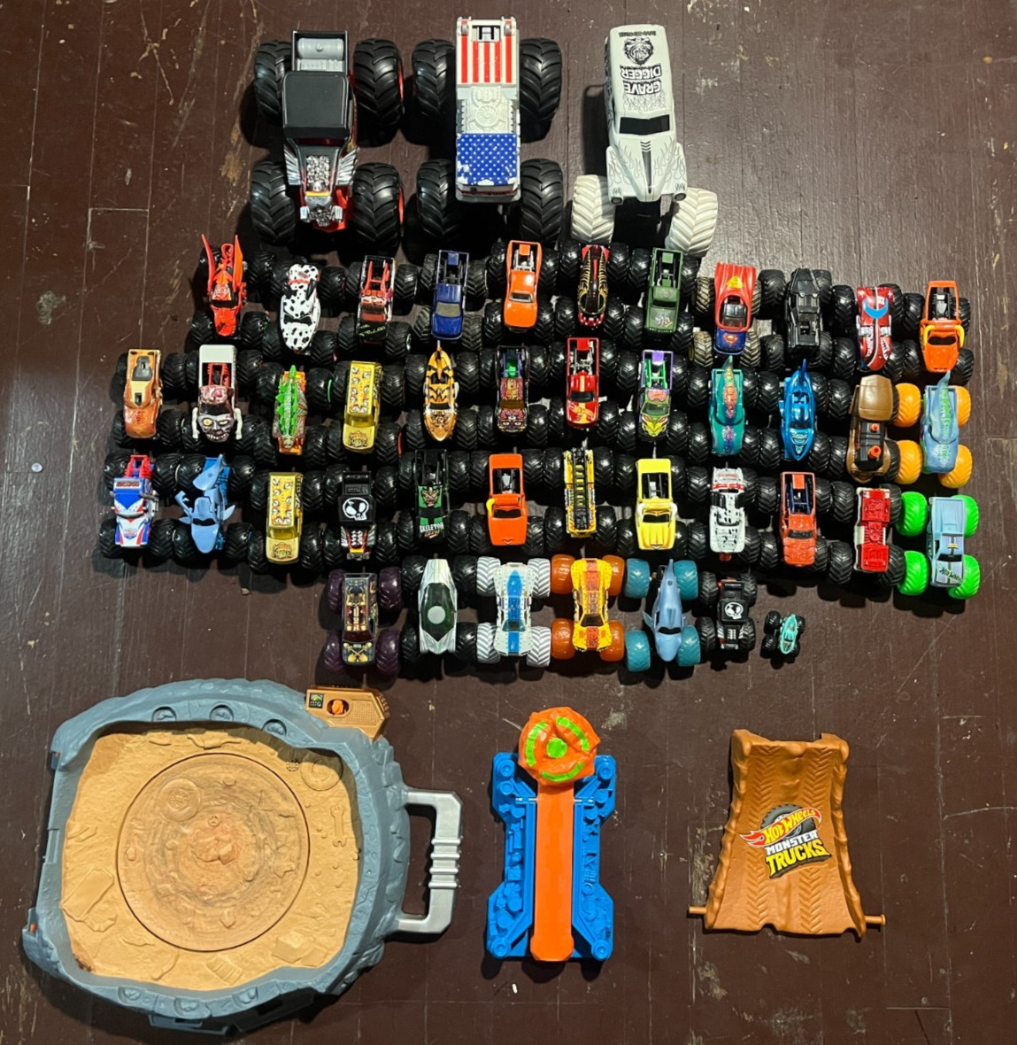 Monsters Trucks Hot Wheels Monster Jam ramp launcher lot of 48 pieces
