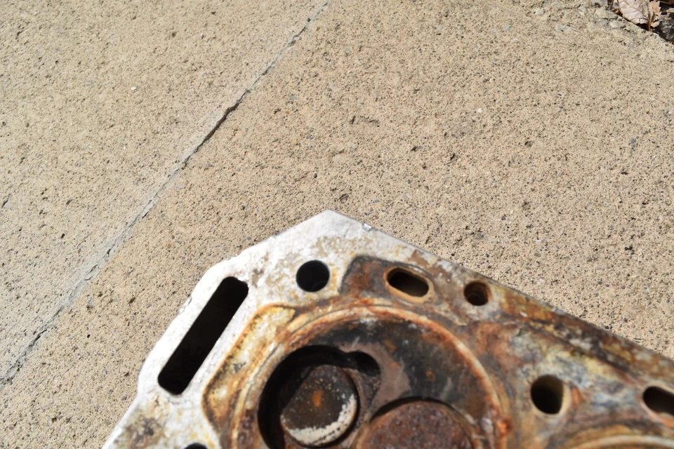 1984 1992 Jaguar XJS V12 головка блока цилиндров LH водитель слева 84 85 86 87 88 89 90 - Изображение 3 из 4