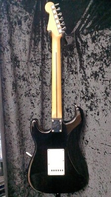 ギター Fender Japan Stratocaster mod s-l400.jpg