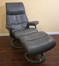 Ekornes Stressless Medium Grey Leather "View" Swivel Recliner and Ottoman