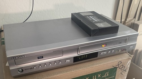 Samsung DVD-V4600C VHS/DVD Combo Player 4-Head Hi-Fi No Remote Tested Read