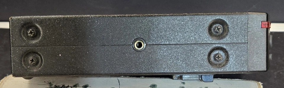 Escáner de carretera de bomberos de policía Uniden BearTracker 800 BCT7 funcionando con adaptador de CA Foto 4 de 4