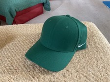 Nike Structured Green Fitted Golf Hat ML BRAND NEW