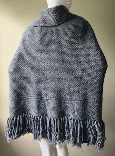 Coldwater Creek Cable Knit Poncho Gray Wool/Nylon/Rayon/Polyester - Picture 9 of 11