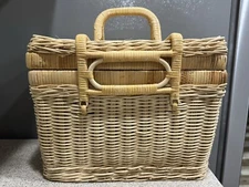 Vintage Wicker Picnic/Knitting Basket Dbl Lock Handles Hinged Lid 10”x12”x8” VGC