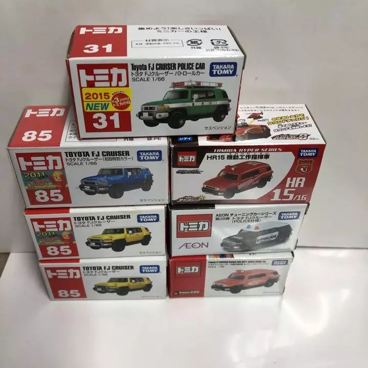 Miniature Car Takara Tomy Tomica TOYOTA FJ Cruiser Set 1 66 Scale