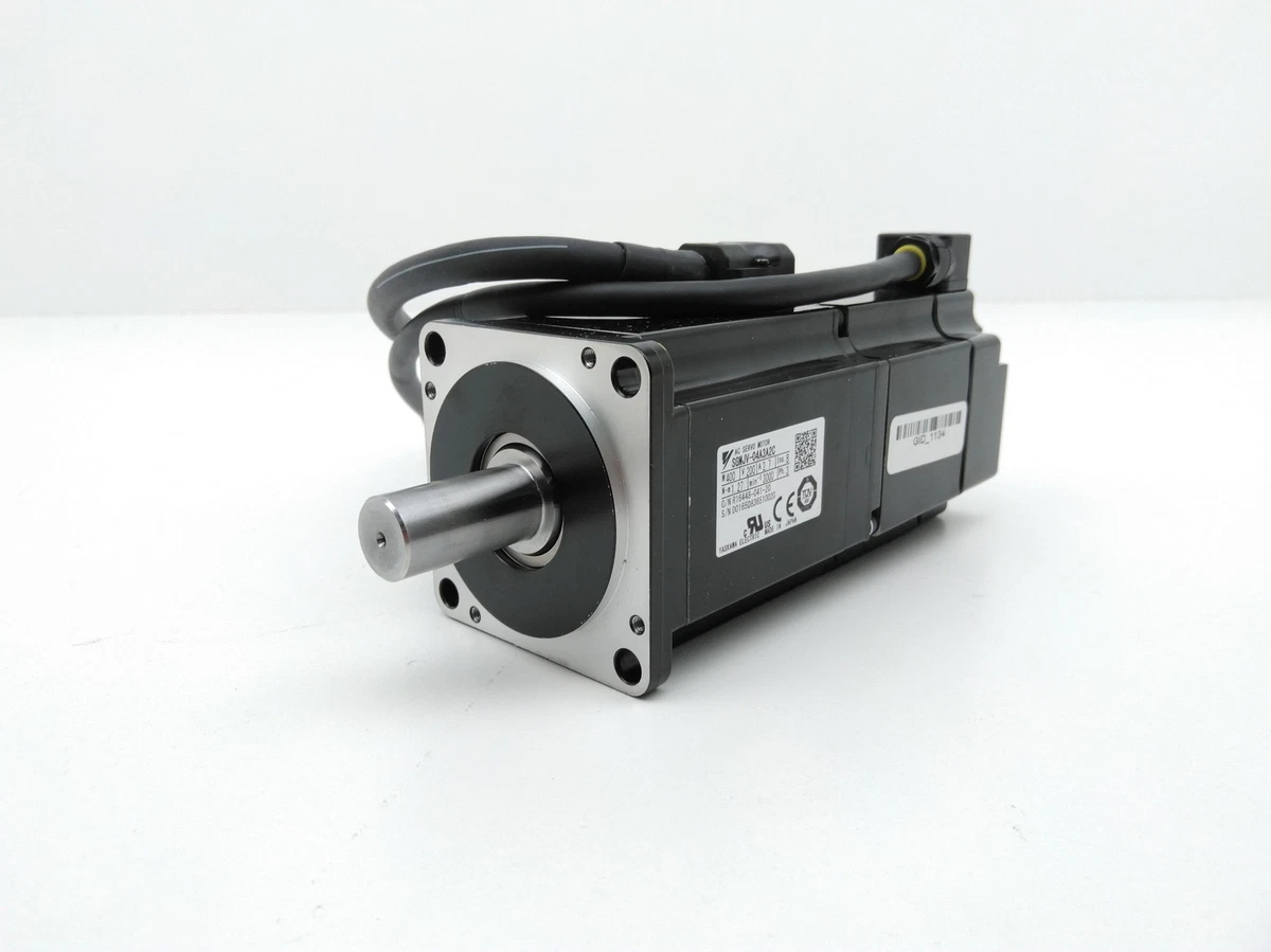 未使用 Servo Motor SGMJV-04A3A2C NEW