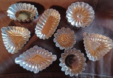 PETITS FOURS CAKE/CANAPE/TARTLET/CHOCOLATE MOLD METAL (46)Vintage