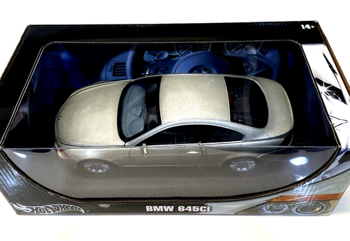 Hot Wheels 1/18 BMW 645Ci Silver Model Car New