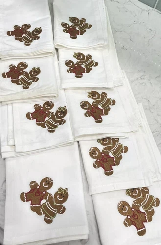 Christmas Cloth Napkins ~ Embroidered Gingerbread Men Cream Cotton Fabric ~9 New