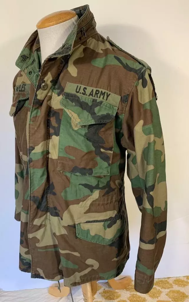 VINTAGE 80'S US ARMY WOODLAND CAMO M-65 FIELD JACKET SIZE SMALL REGULAR  PATCHES