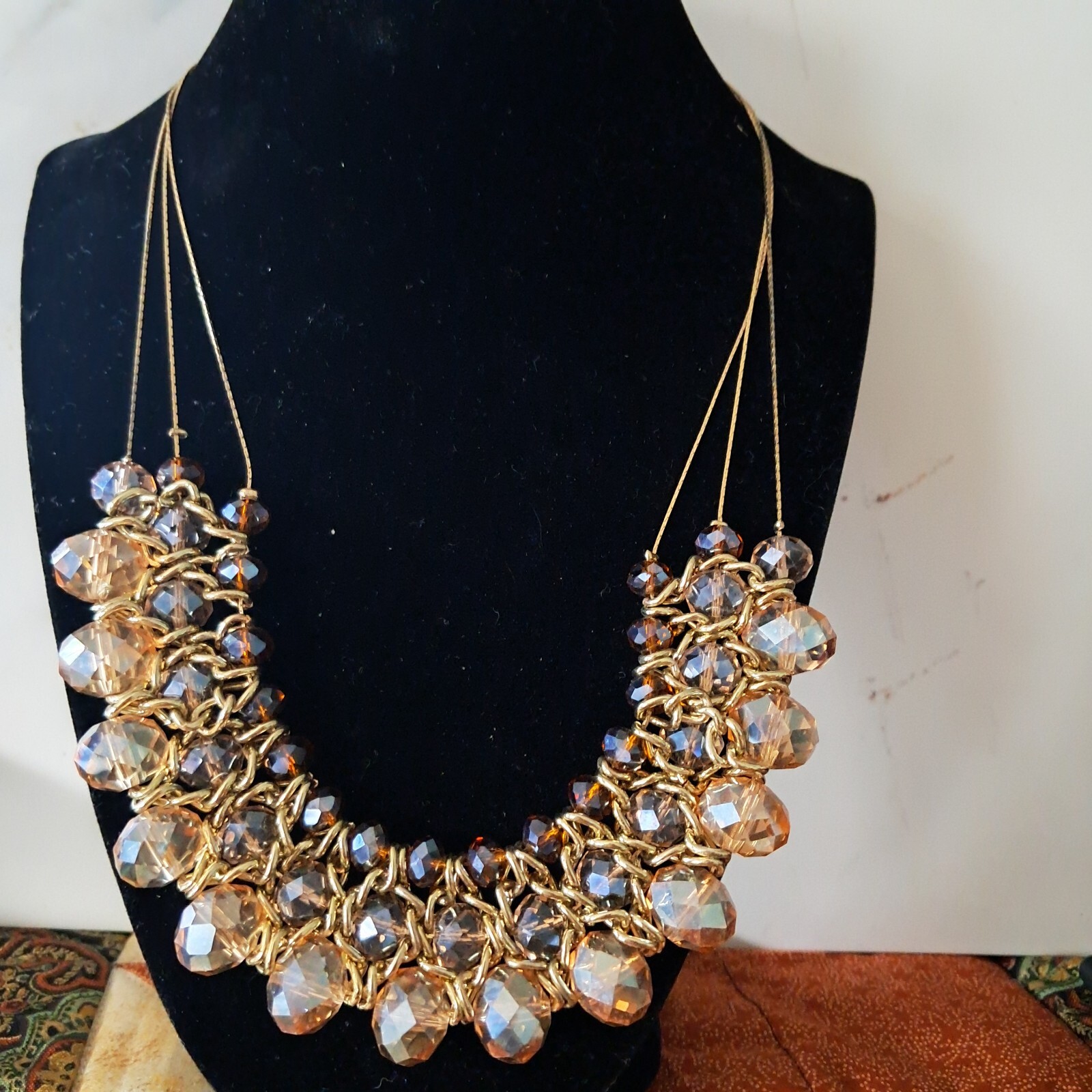 Large Bibb Statement Necklace Neeutral Tones Gold… - image 3
