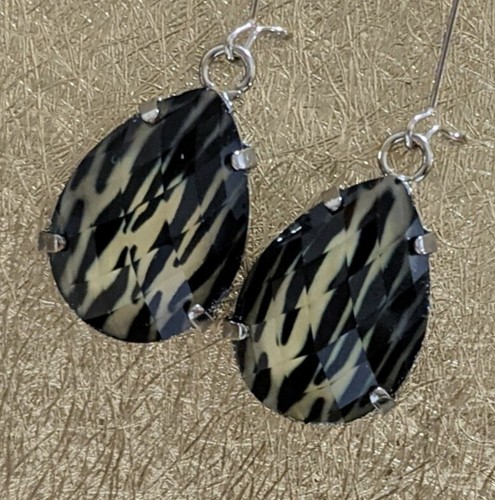 Zebra Bracelet Earrings set Black and White Classic Stretch Bracelet Dangle Ear - Picture 5 of 5