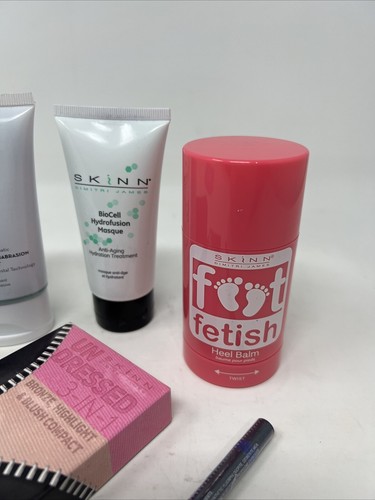 NEU Skinn Cosmetics Mystery Box Hautpflege/Make-up (Q4) - Bild 5 von 6