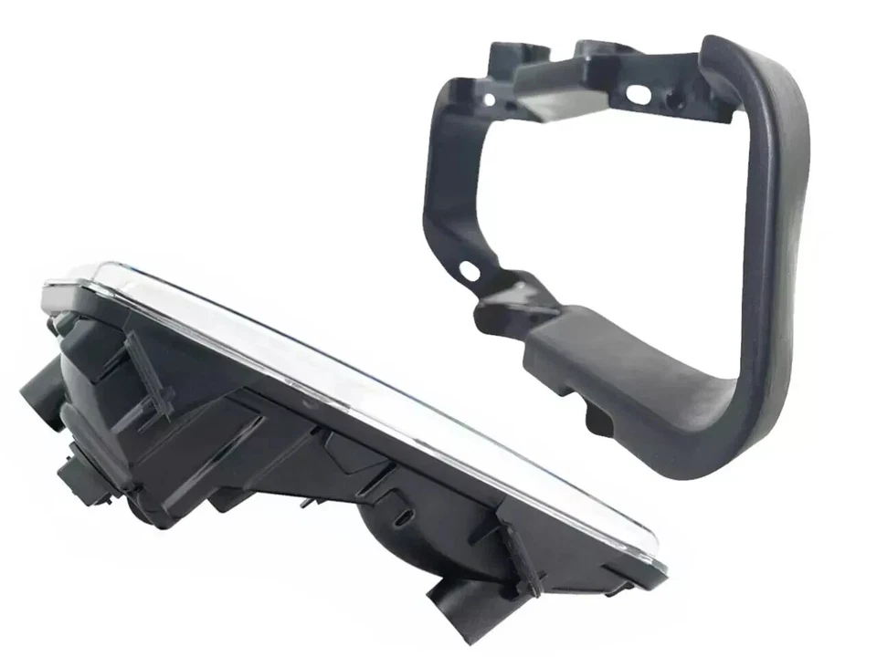 Fits 2018-2020 Nissan Kicks SR Right Front Bumper Fog Light Lamp W Bracket RH Foto 3 de 4