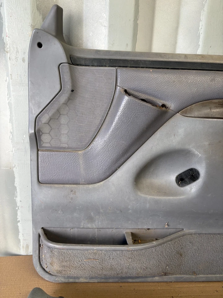 Ford F250 F350 F150 1992 94 95 1996 paneles de puerta gris proyecto de energía en bruto gris OE Foto 2 de 4