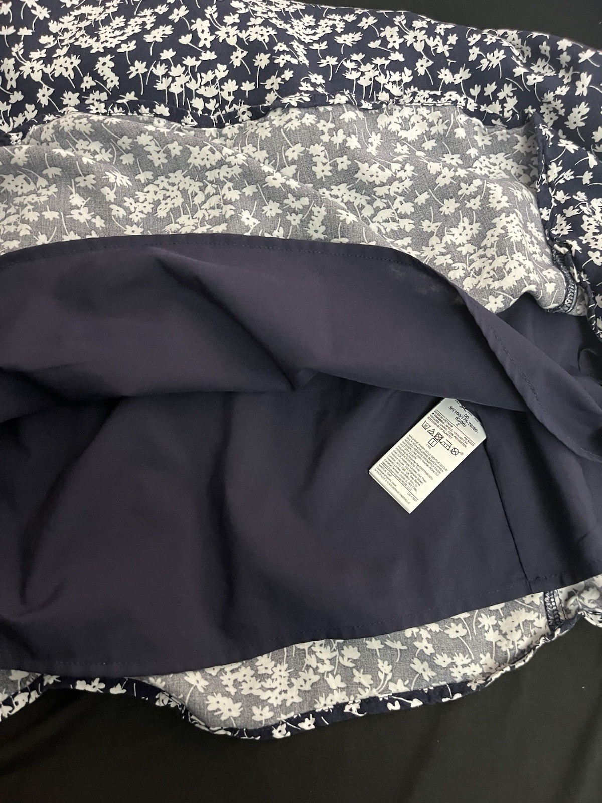 GAP Button Front Adjustable Strap Blue Floral Cas… - image 4