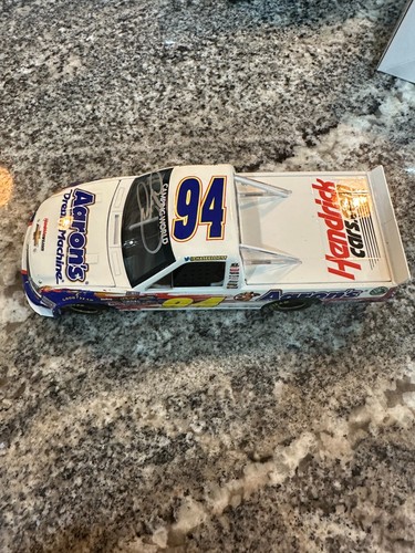Autografato 2013 Chase Elliott Aaron’s #94 1/24 camion pressofuso 1 di 847 - Foto 2 di 9