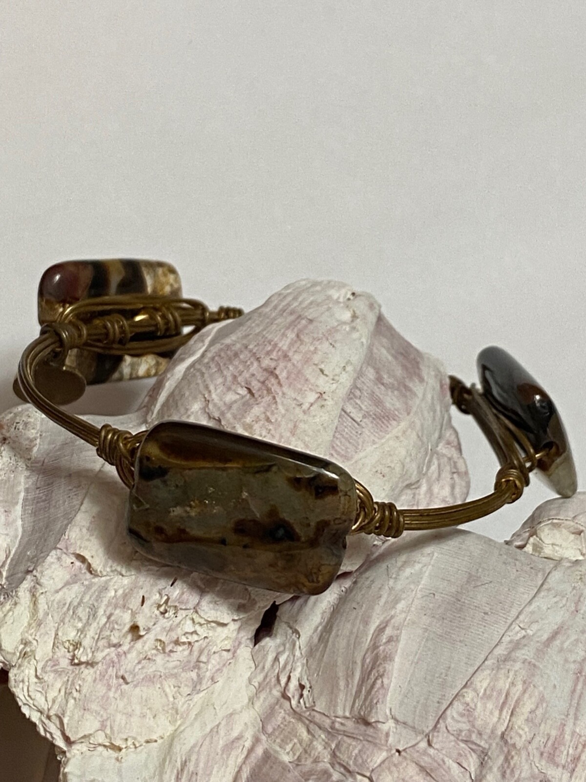 Signed Bourbon and Bowties Brown Agate Genuine St… - image 1