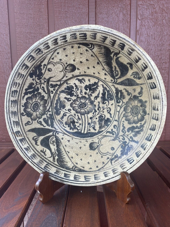 (#1) Sukhothai-Chinese Export Blue & White porcelain dish/plate FISH & foliate - Image 4 of 4