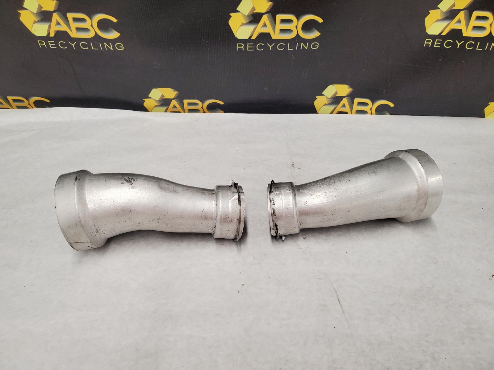 2007 Bentley Flying Spur Air Intake Tube Set Left Right (2) BENTLEY 07 OEM