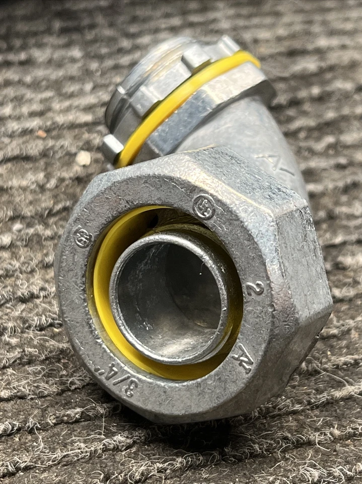 Nuevo Lote de 10 conectores herméticos líquidos ARLINGTON 90° 3/4" LT9075 Foto 4 de 4