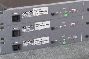 Tascam IF-AE8HR AES/EBU / TDIF Convertidor Modificado TDIF 48kHz PRO - IVA