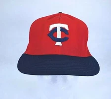 Vintage Minnesota Twins Snapback Hat Mesh Embroidered Trucker Red Cap VTG