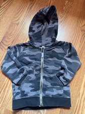 BOYS CAMO CARTERS 24 MONTHS ZIP UP HOODIE VERY NICE 