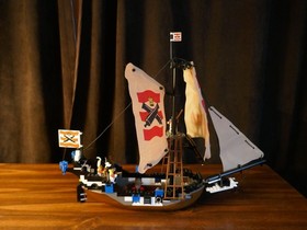 LEGO 6271 Imperial Flagship Pirates (Complete with Box & Instructions)