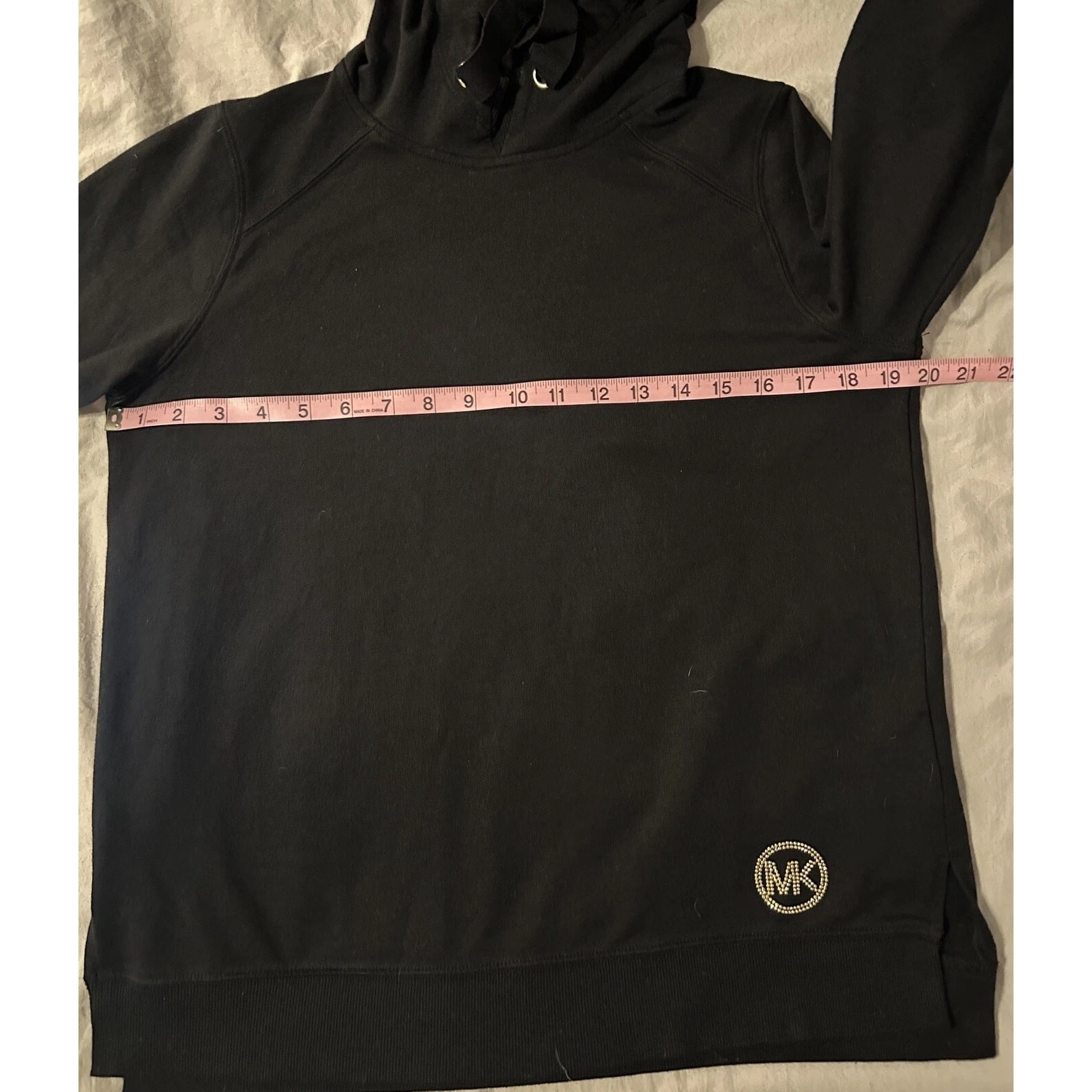 Felpa donna Michael Kors nera con cappuccio taglia media oro MK logo davanti