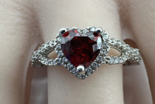 925 Sterling Silver CZ Red Heart Halo Ring Size 9 2.6g Sparkling Love A736