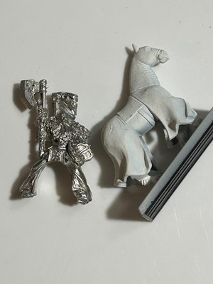 Warhammer Classic METAL Warrior Priest of Ulric Middenheim Knight White Wolf OOP