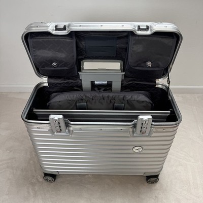 Rimowa Lufthansa Topas Pilot Trolley 34L Silver 4 wheels Carry